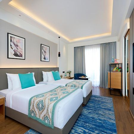 Iris Sarovar Portico Gurgaon Ngoại thất bức ảnh