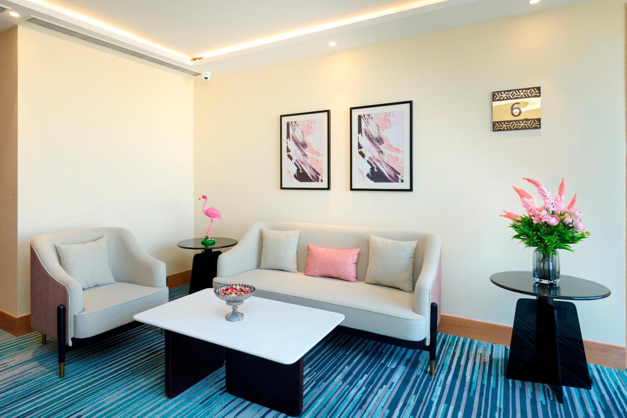 Iris Sarovar Portico Gurgaon Ngoại thất bức ảnh