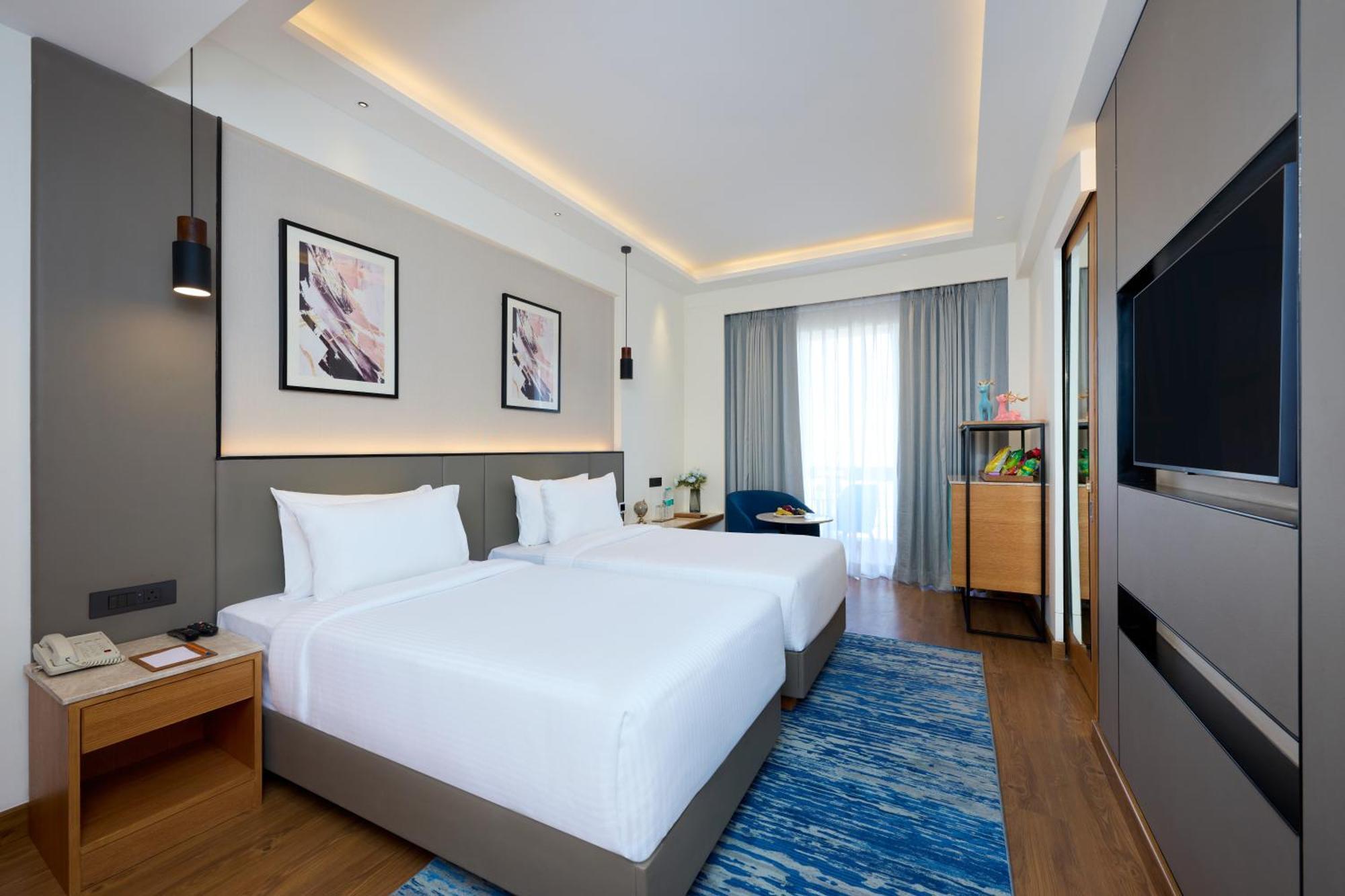Iris Sarovar Portico Gurgaon Ngoại thất bức ảnh