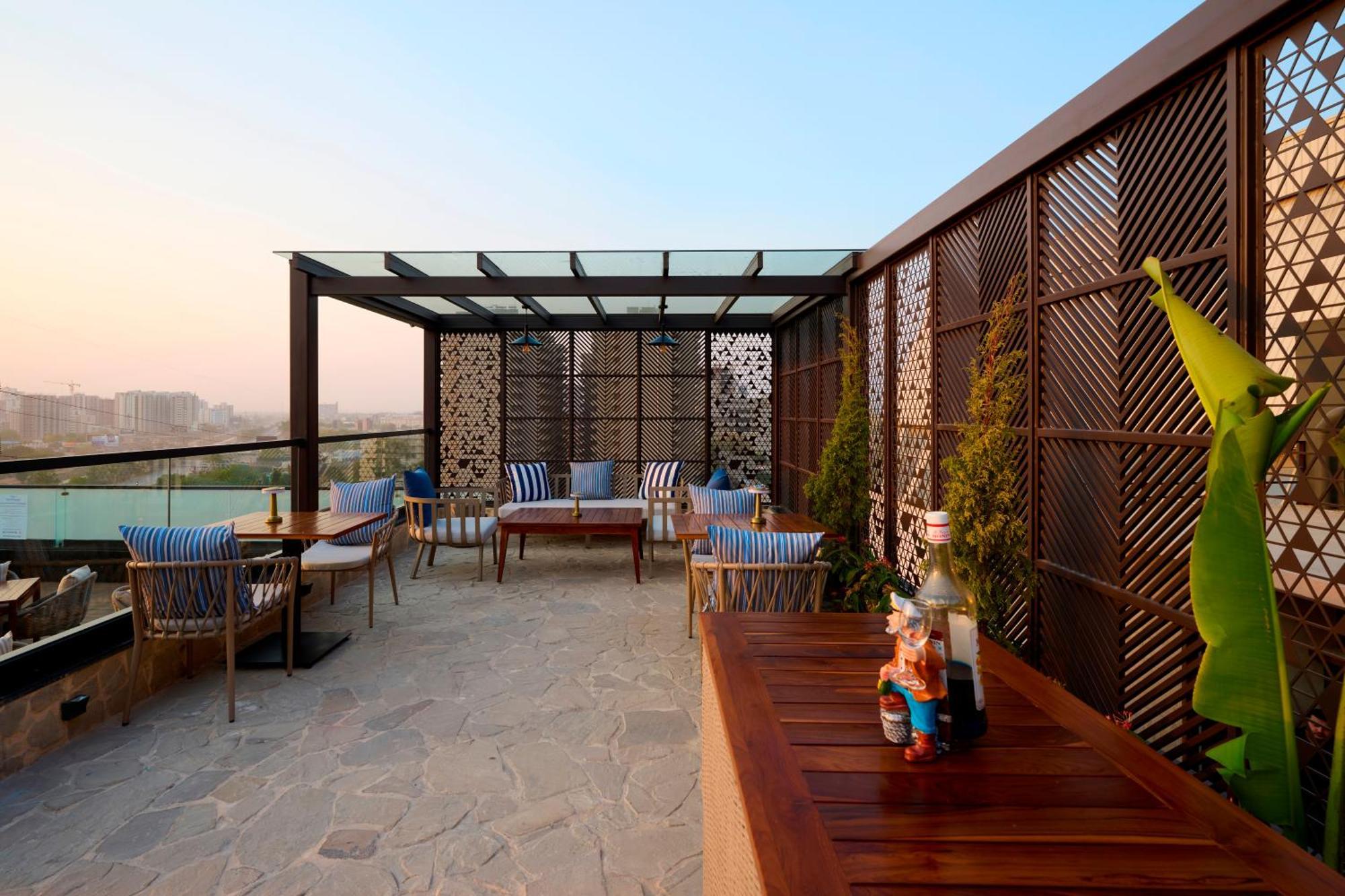 Iris Sarovar Portico Gurgaon Ngoại thất bức ảnh