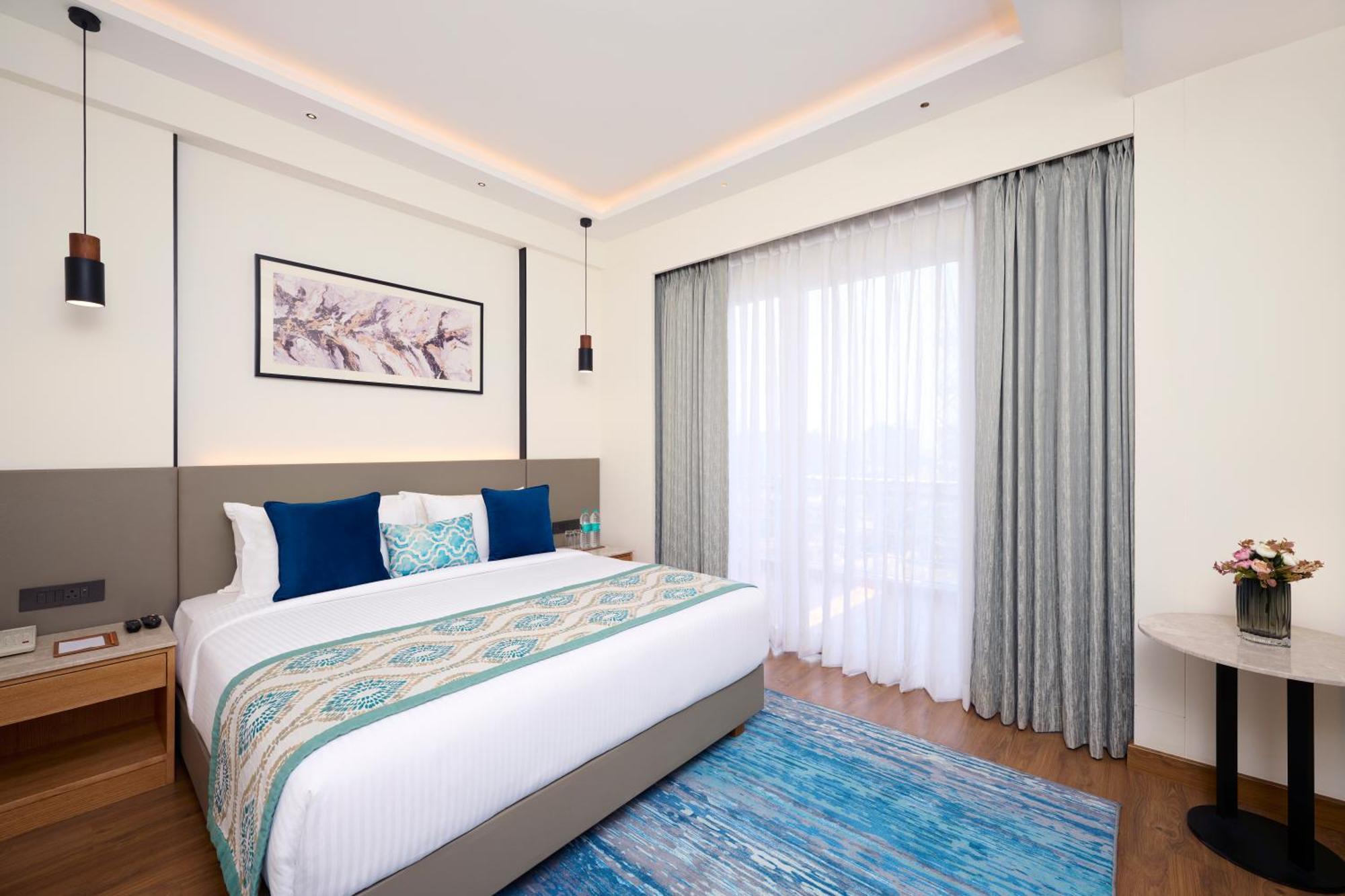 Iris Sarovar Portico Gurgaon Ngoại thất bức ảnh